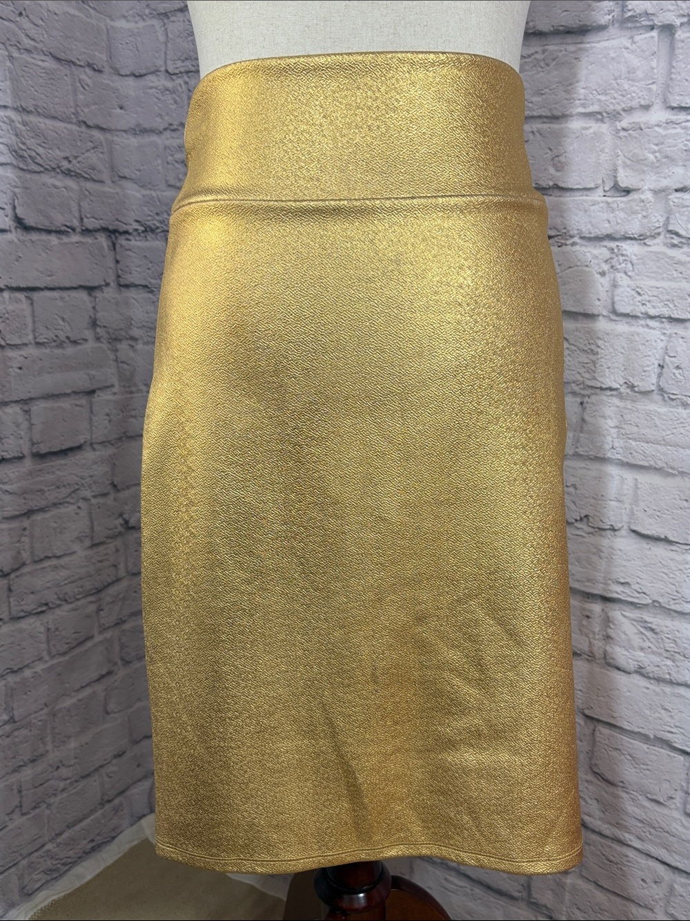 Agnes & Dora Metallic Gold Pencil Skirt Size 2X